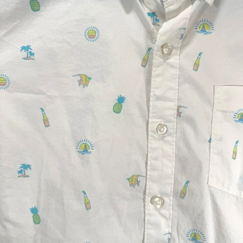 Chubbies Mens M White All Over TROPICAL PINEAPPLE BEER FRIDAY Button SS24CA0778A